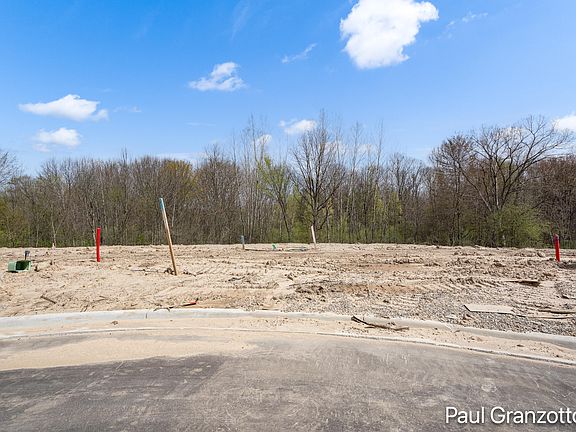 2nd image of 3121 Dawson Dr