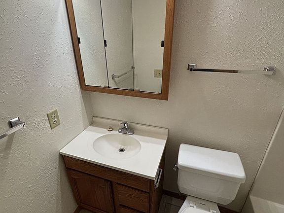 5th image of 1320 Bainbridge St #6