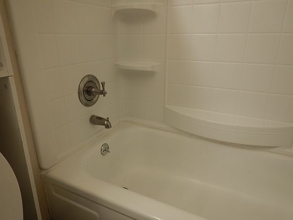 5th image of 2421 W 5th St