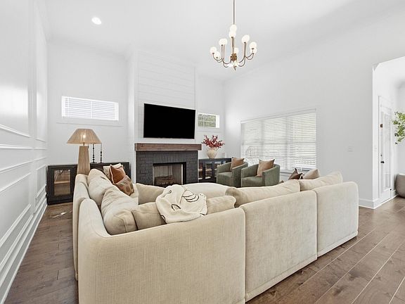 5th image of 5020 Judd Way NW