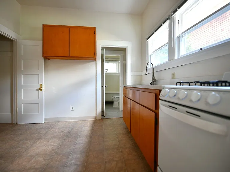 2444-2446 Dana St — Photo 8