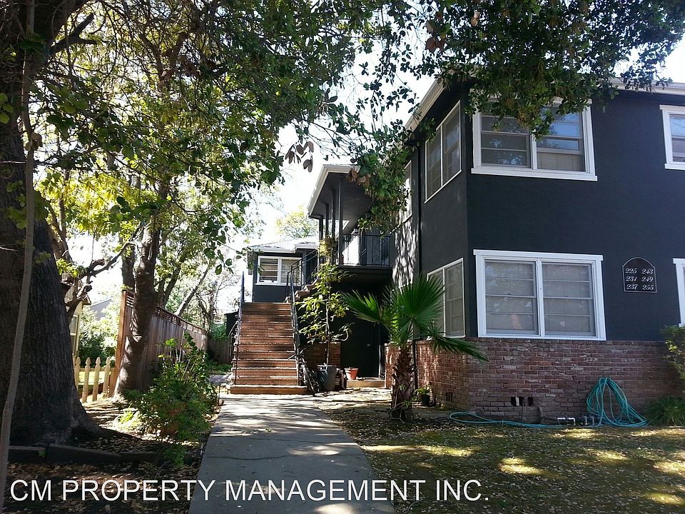 2nd image of 225 Manzanita Ave #255
