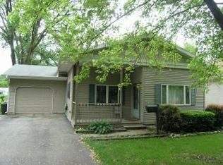 637 S Ardmore Ave, Villa Park, IL 60181