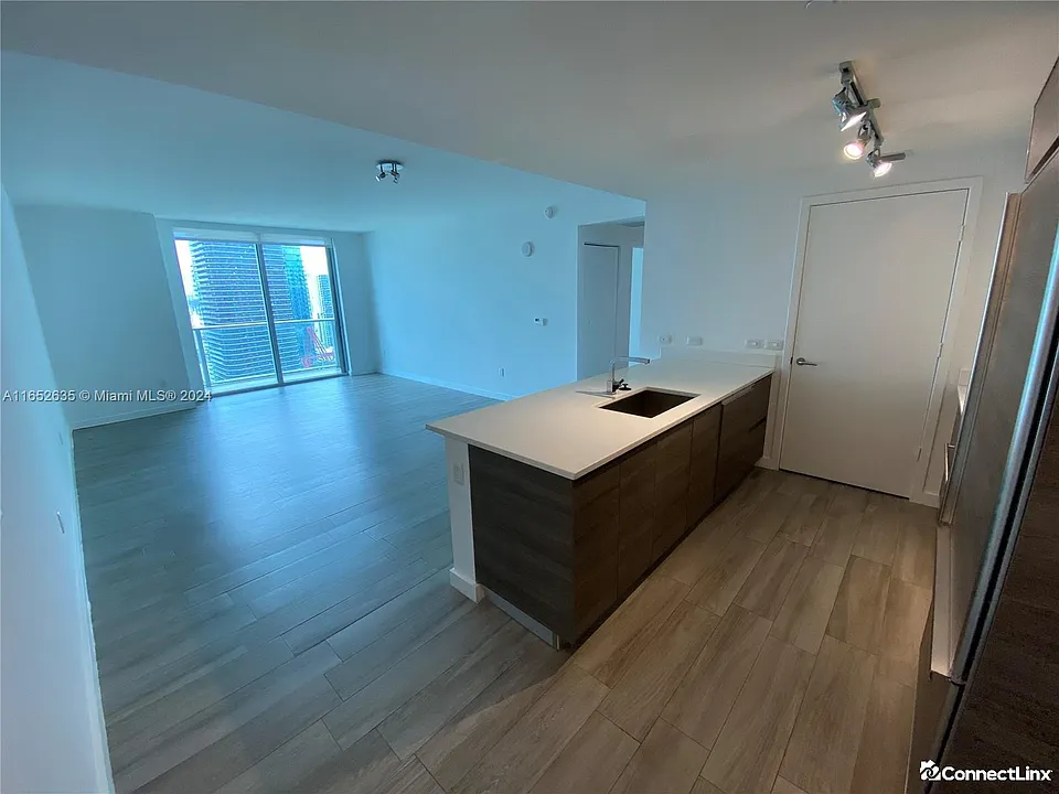 1100 S Miami Ave #3408