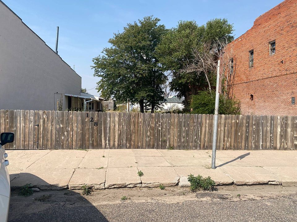 2nd image of 128 S Washington St