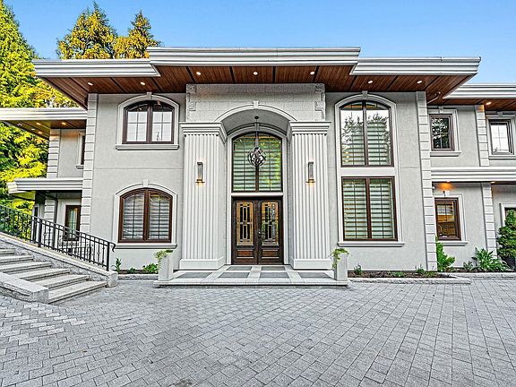 2nd image of 558 Glenross Rd