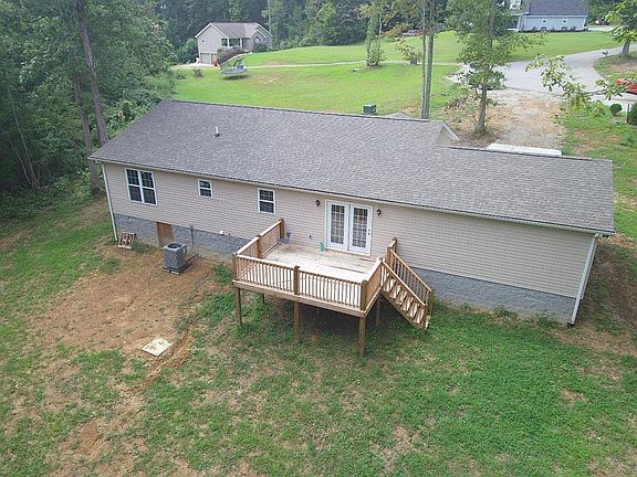 4th image of 9999 Scarlet Oak Dr