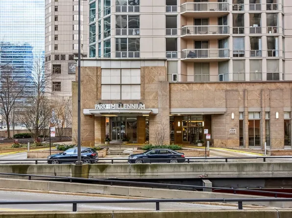 222 N Columbus Dr APT 3602, Chicago, IL 60601