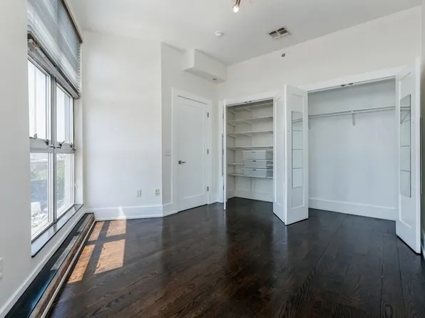 704 Grand Street image 13 of 30