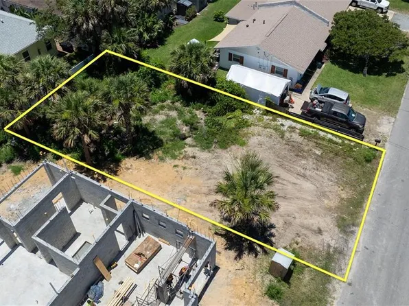 425 Columbus Ave #25, New Smyrna Beach, FL 32169