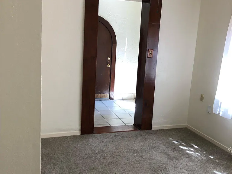 922 Dublin St — Photo 30