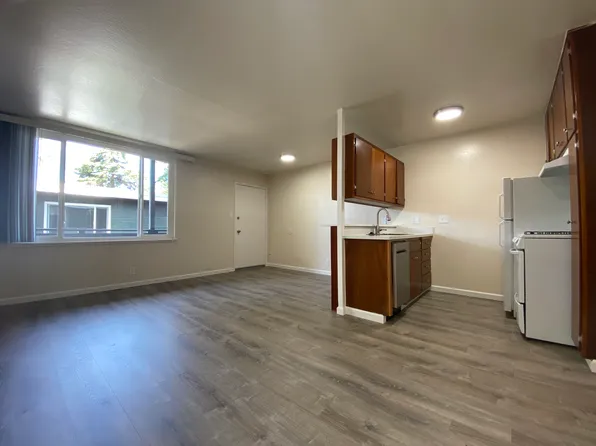 Tahoe Terrace Apartments, 2522 35th Ave #16, Oakland, CA 94601