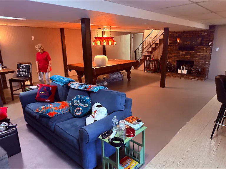 409 Sunshine Dr — Photo 4
