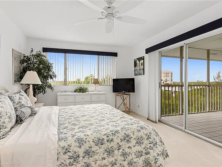 300 Horse Creek Dr #408 — Photo 5