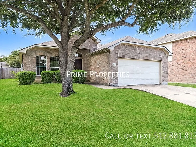 20521 Buteo St — Photo 4