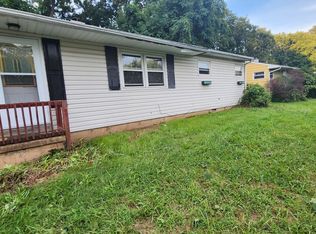 55 Saint John Dr, Wilmington, DE 19808