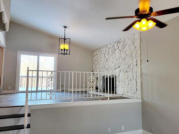 5th image of 6 Glendale Dr