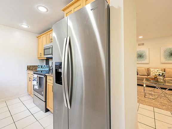 5th image of 2415 Corinna Ct