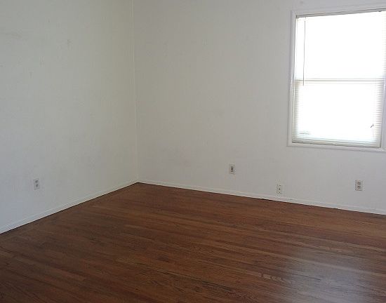2nd image of 4227 56th St
