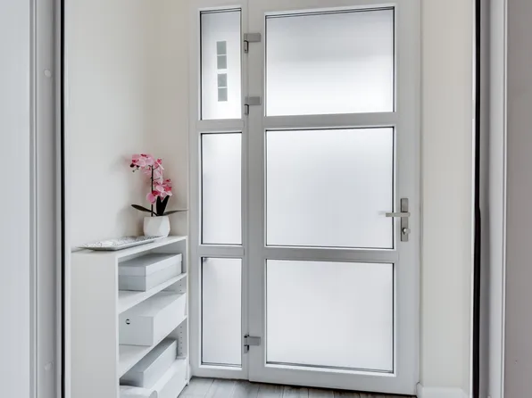 2020 Bleecker Street image 30 of 35