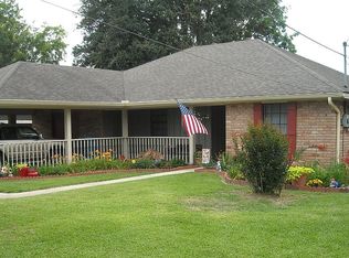 138 Gordon Crockett Dr, Lafayette, LA 70508