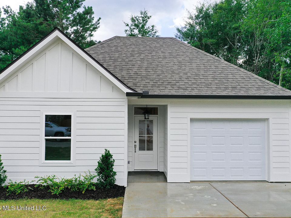 1st image of 10726 Linohau Way