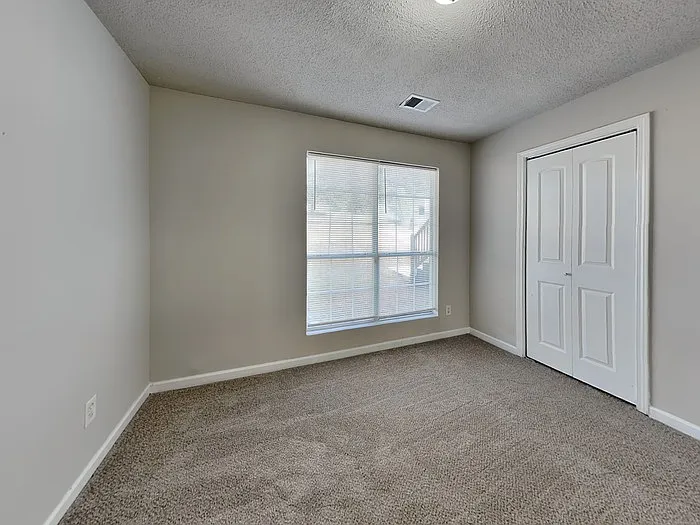 4145 Riverbank Ct — Photo 17