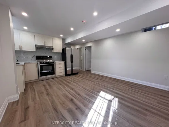 50 Barber Dr #Basement, Halton Hills, ON L7G 6M1