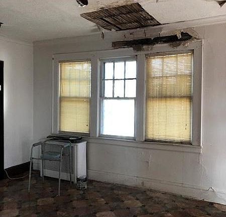 3rd image of 13 Fuller Pl