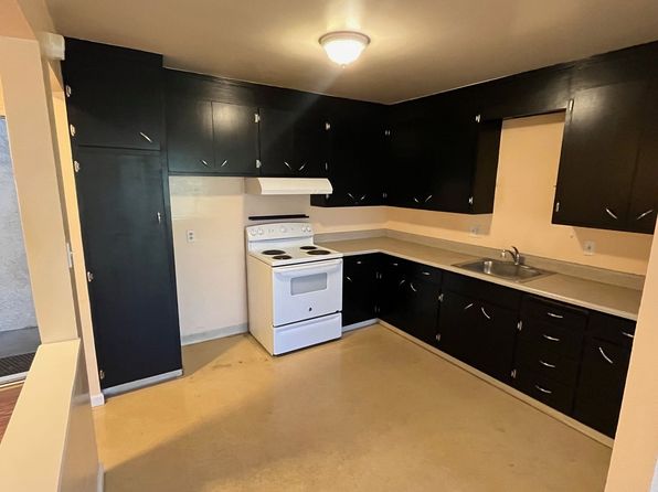 411 Stannage Ave APT 6