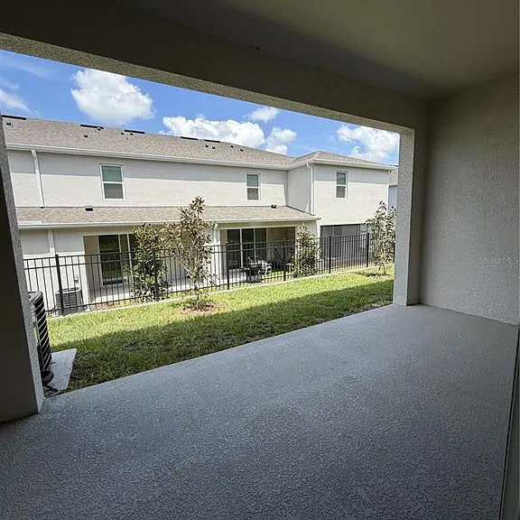 2569 Olympic Ct — Photo 11