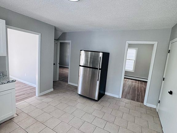 2nd image of 31 High St Floor 1