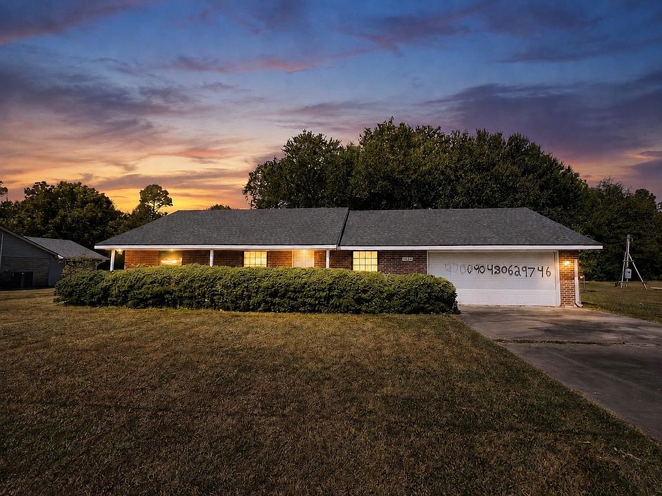 1st image of 6524 Meadow Ridge Ln