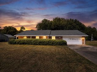 6524 Meadow Ridge Ln, Lake Charles, LA 70605