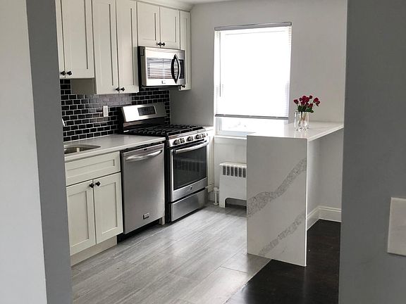 Entryway into kitchen and dining area