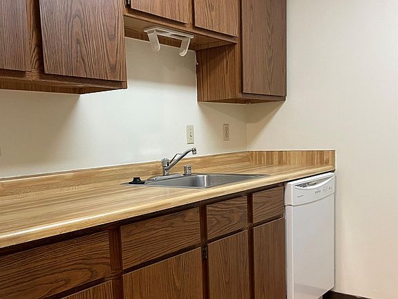 Kitchen with Dishwasher