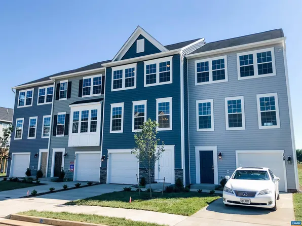 324 Willowshire Ct, Waynesboro, VA 22980