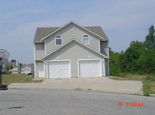 413 SW 6th St, Blue Springs, MO 64014