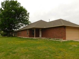 901 NW 6th St, Moore, OK 73160