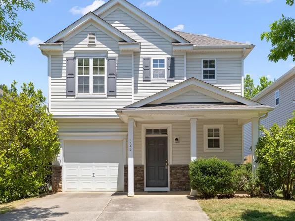 329 Palmdale Ct, Holly Springs, NC 27540