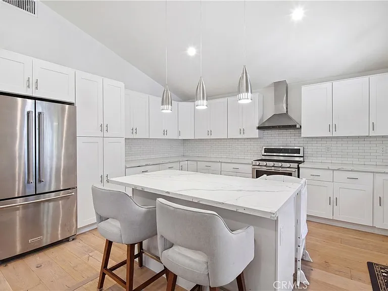 17713 Bullock St — Photo 17