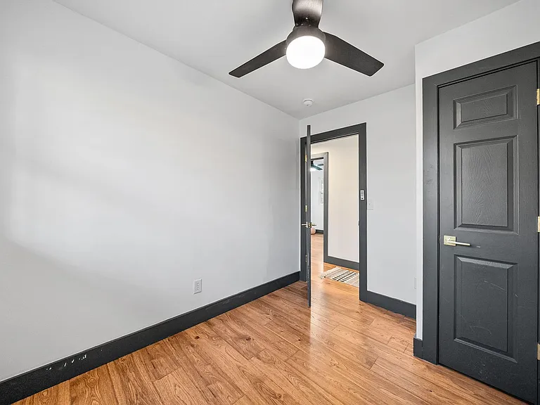 610 Ford St — Photo 14