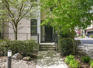 2046 NW 16th Ave, Portland, OR 97209