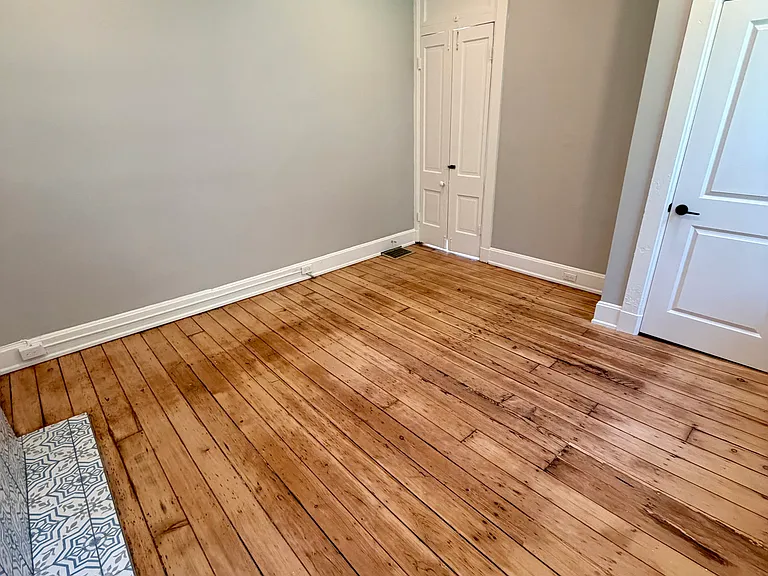 433 Collins Ave #2 — Photo 5