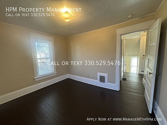 2nd image of 1215 21st St NW