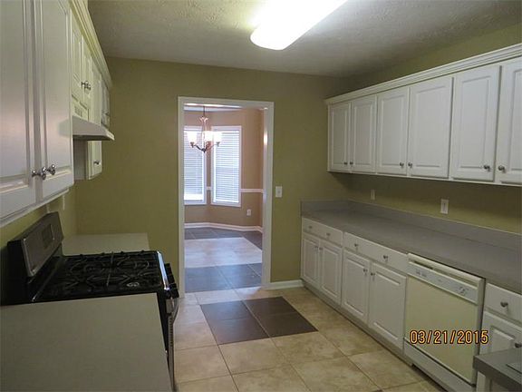 5th image of 1360 Chris Lake Dr