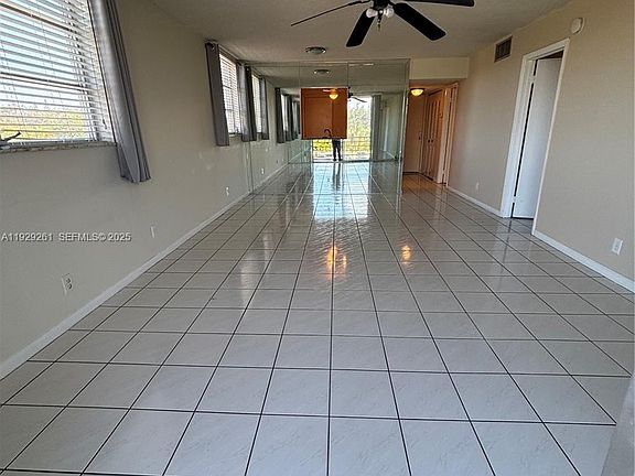 5th image of 406 NW 68th Ave APT 317