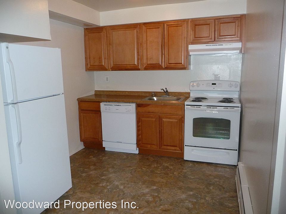 2nd image of 7 Windermere Ave #K04