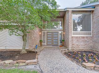 12007 Moorcreek Dr, Houston, TX 77070