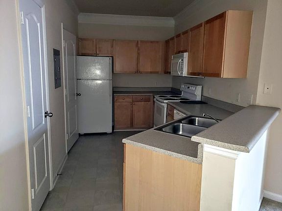 5th image of 19914 Villa Creek Dr Unit 102